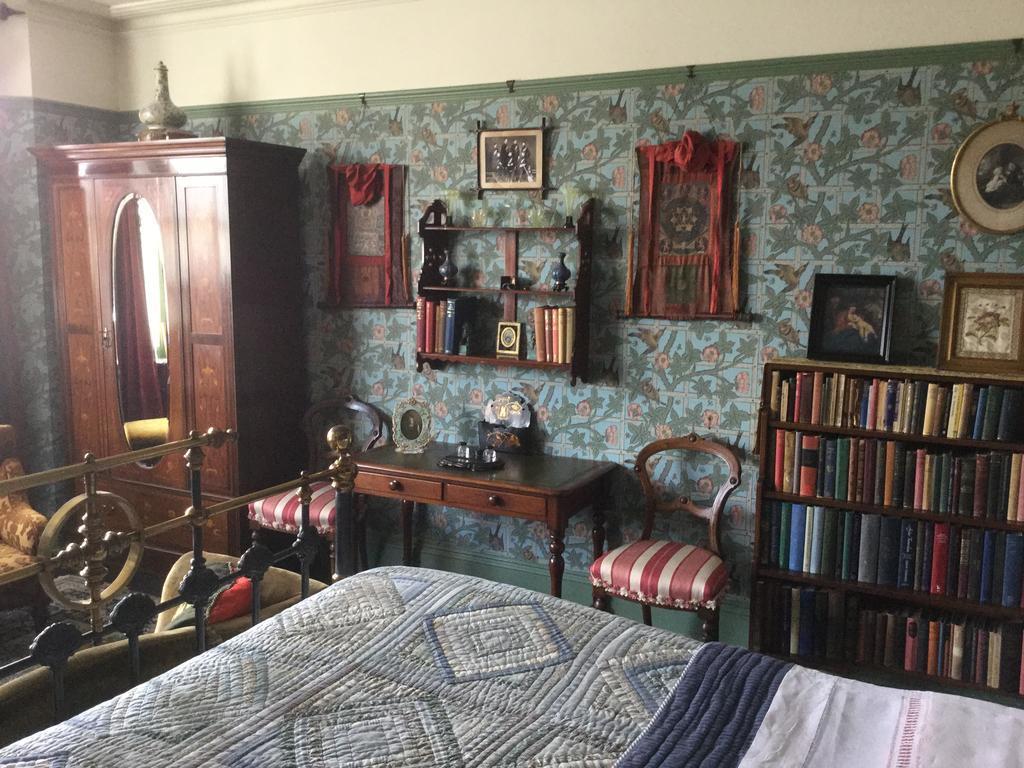 St Benedict - Victorian Bed And Breakfast Hastings Rum bild